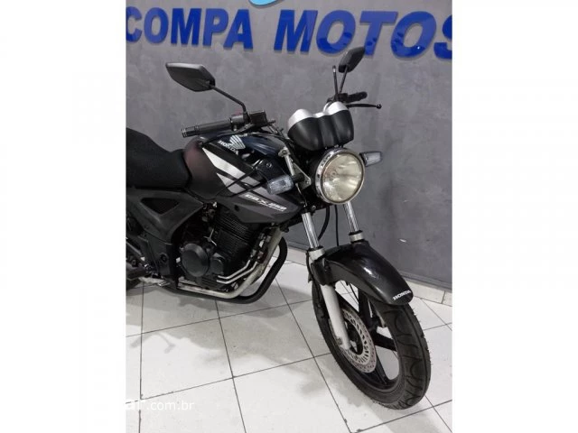 CBX 250 TWISTER - Street