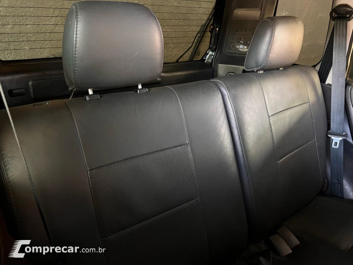PAJERO TR4 2.0 4X4 16V 140CV FLEX 4P AUTOMÁTICO