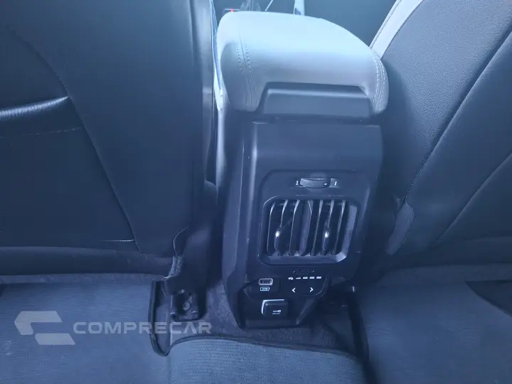 COMMANDER 1.3 T270 Turbo Limited