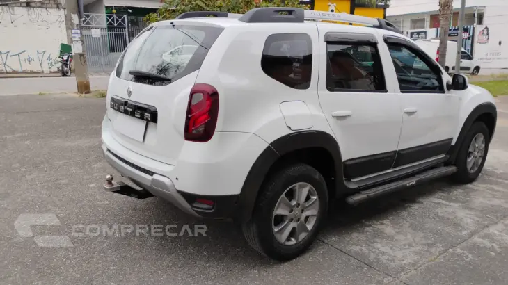 Renault Duster Dinamic 1.6 automático