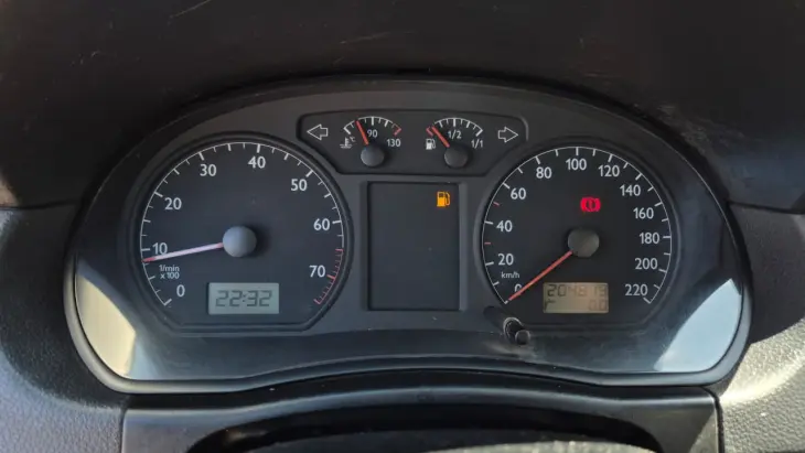 POLO 1.6 MI 8V