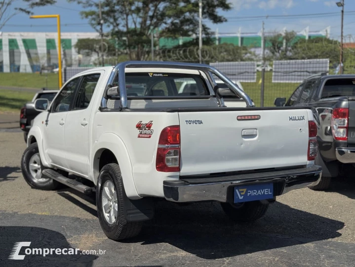 Hilux CD D4-D 4x4 3.0 TDI Dies. Mec.