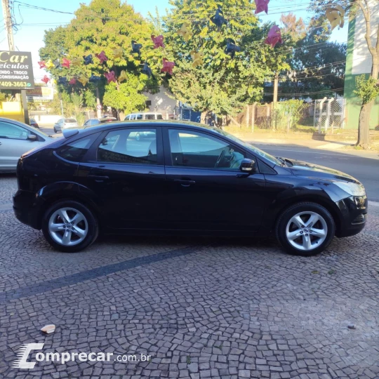 Focus 2.0 16V/ 2.0 16V Flex 5p