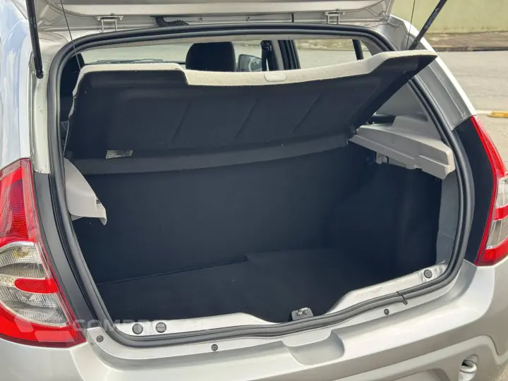 SANDERO 1.6 Expression 8V Hi-torque