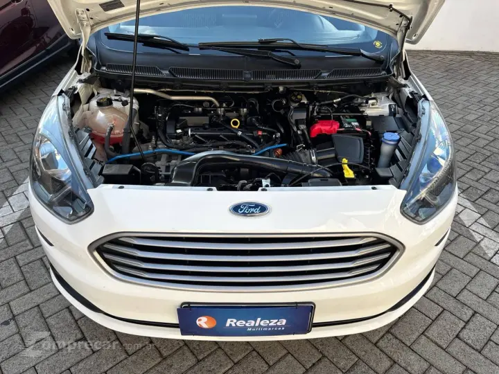 ka sedan Se Plus automático