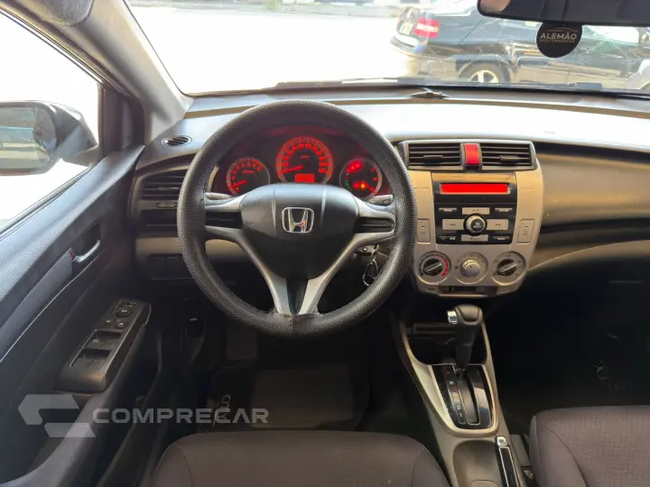 CITY 1.5 LX Sedan 16V