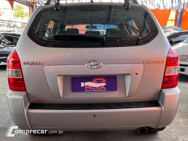 TUCSON - 2.0 MPFI GL 16V 142CV 2WD 4P AUTOMÁTICO