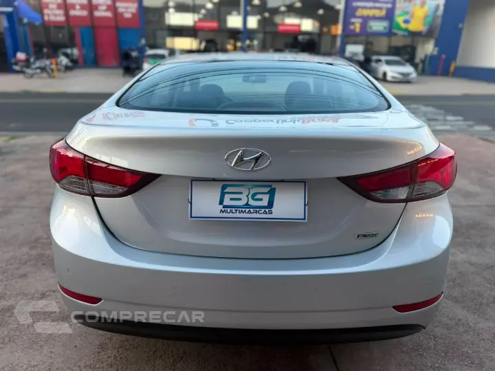 Elantra GLS 2.0 16V Flex Aut.
