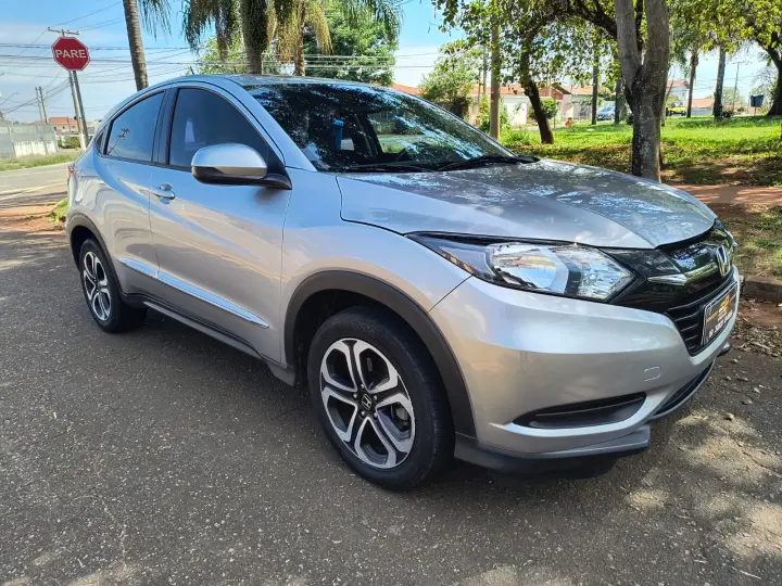 HR-V 1.8 16V LX