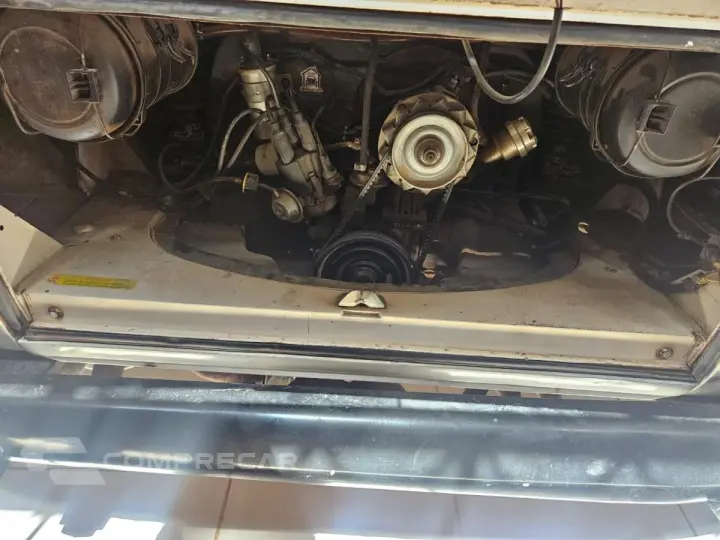 KOMBI 1.6 MI STD Lotação 8V