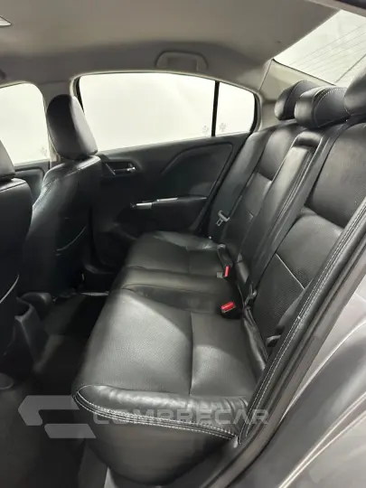 CITY Sedan EX 1.5 Flex 16V 4p Aut.
