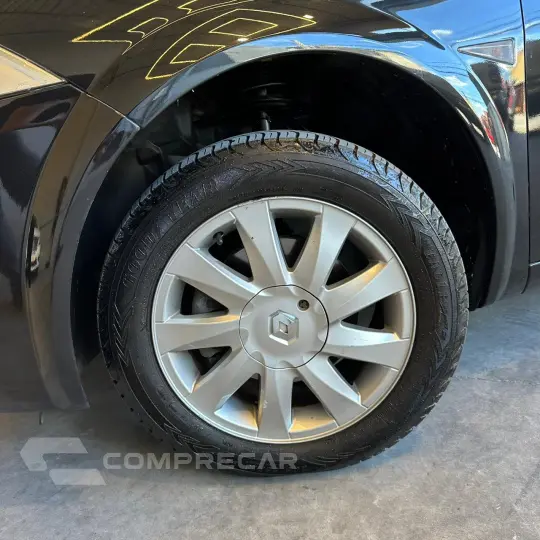 MEGANE 1.6 Expression Grand Tour 16V