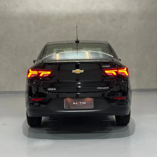 ONIX SED. Plus PREM. 1.0 12V TB Flex Aut