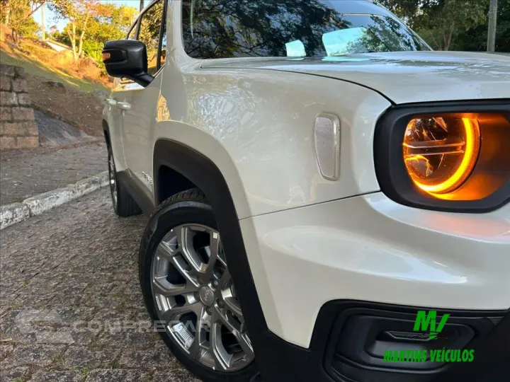 RENEGADE 1.3 T270 TURBO FLEX LONGITUDE AT6