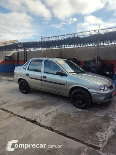 CORSA 1.0 MPFI Classic Sedan Life 8V