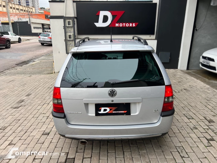 PARATI 2.0 MI Crossover 8V G.III