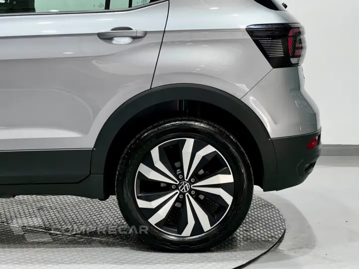 T-CROSS 1.0 200 TSI TOTAL FLEX AUTOMÁTICO