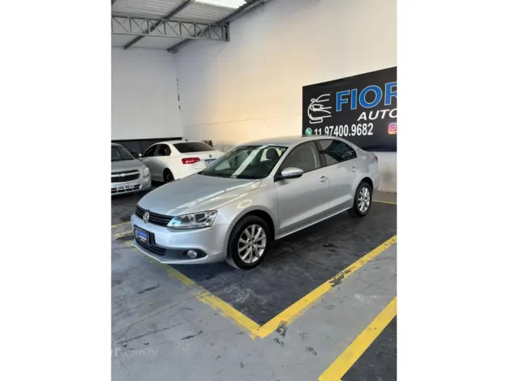 JETTA 2.0 COMFORTLINE 120CV FLEX 4P TIPTRONIC