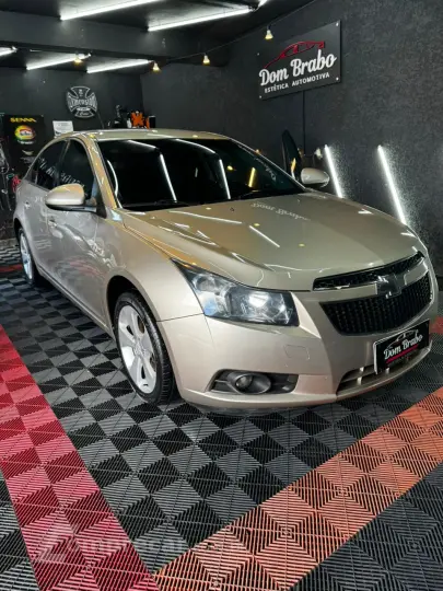 CRUZE 1.8 LT 16V