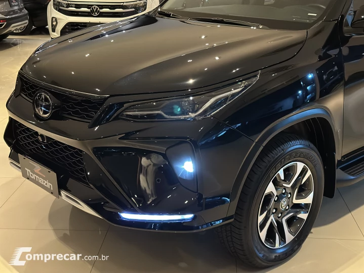 HILUX SW4 2.8 D-4d Turbo SRX Platinum 7L 4X4
