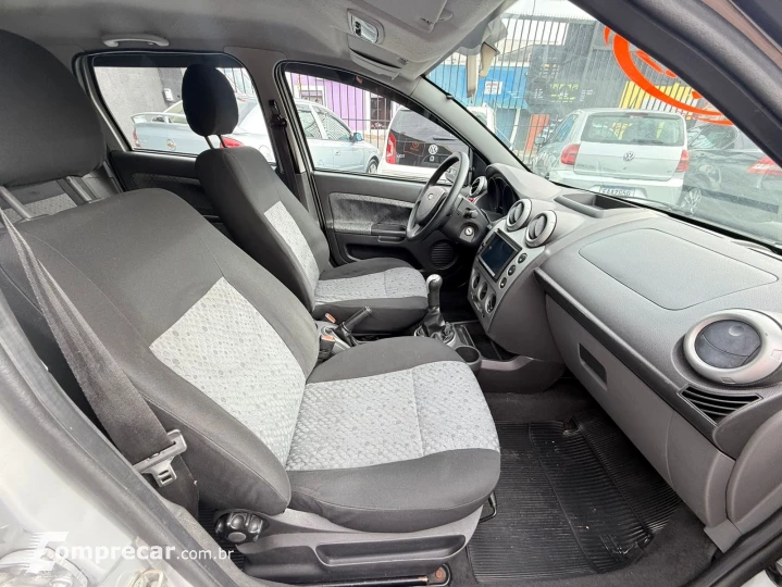 FIESTA 1.6 MPI Class 8V