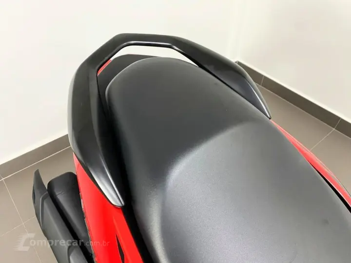 YAMAHA NMAX CONNECTED 160 ABS