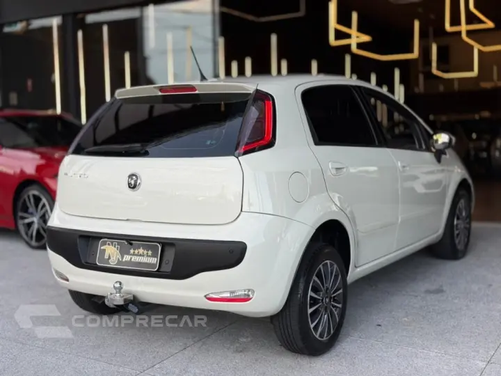 PUNTO 1.4 ATTRACTIVE 8V FLEX 4P MANUAL