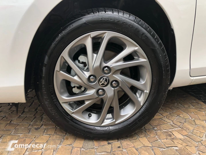 Yaris 1.5 16V Flex Sedan Xs Connect Multidrive