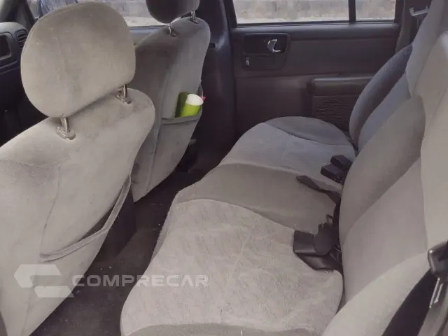 S10 - 2.4 MPFI ADVANTAGE 4X2 CD 8V 4P MANUAL