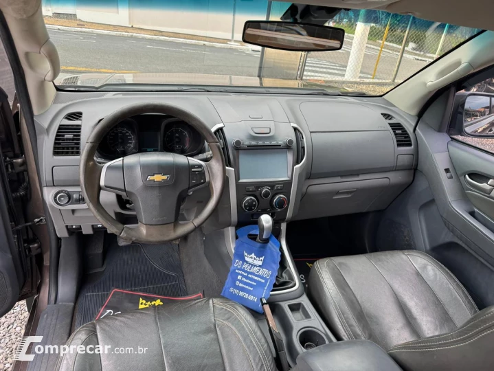 S10 2.4 LT 4X2 CD 8V