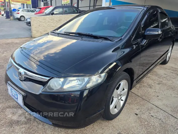 Civic Sedan LXS 1.8 Flex 16V Mec. 4p
