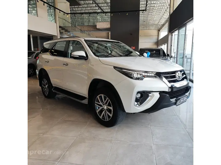 HILUX SW4 2.8 SRX 4X4 16V TURBO INTERCOOLER DIESEL 4P AUTOMÁ