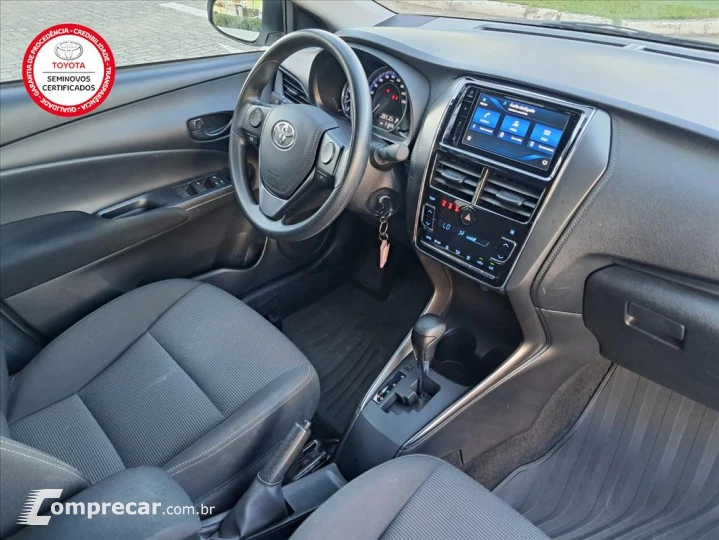 YARIS 1.5 16V FLEX SEDAN XL LIVE MULTIDRIVE