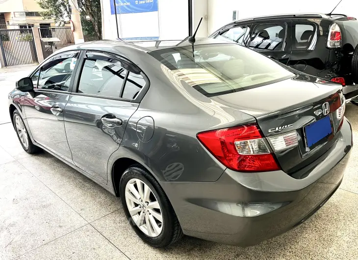 CIVIC 1.8 LXS 16V