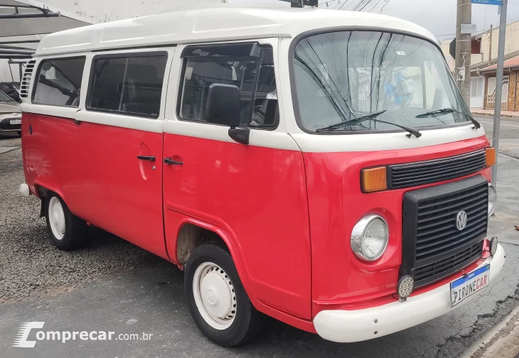 KOMBI 1.4 MI STD Escolar 8V