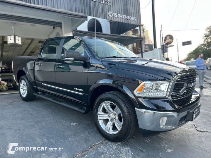 Classic 5.7 V8 Gasolina Laramie Cd 4X4 Automático