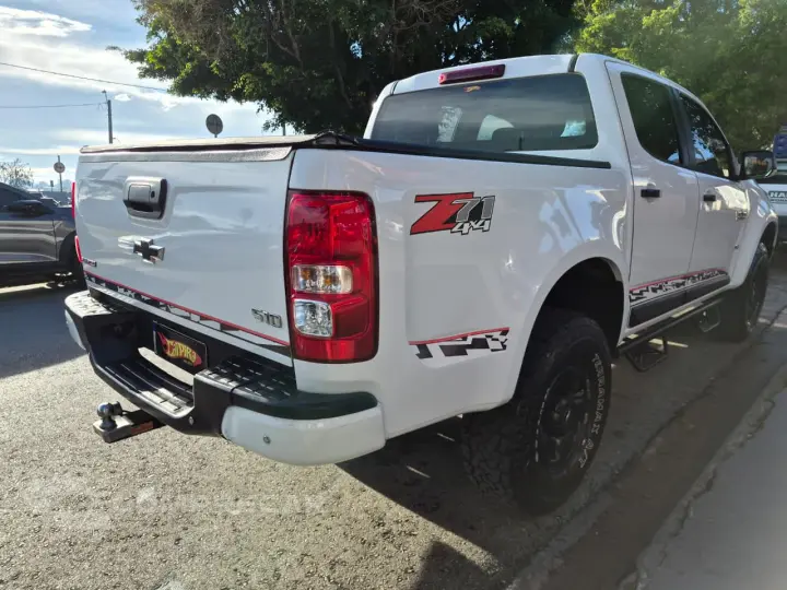 S10 2.8 LS 4X4 CD 16V Turbo