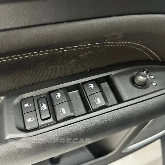 COMPASS SPORT T270 1.3 TB 4x2 Flex Aut.