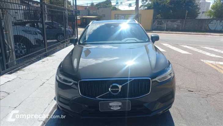 XC60 2.0 T5 Momentum AWD Geartronic