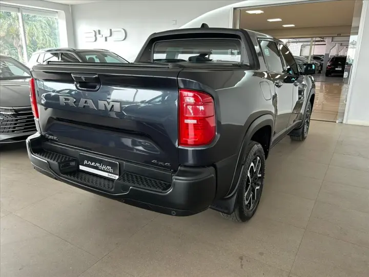 RAMPAGE 2.0 TURBO DIESEL REBEL 4X4 AUTOMÁTICO