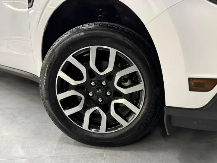 MAVERICK 2.5 HYBRID LARIAT e-CVT