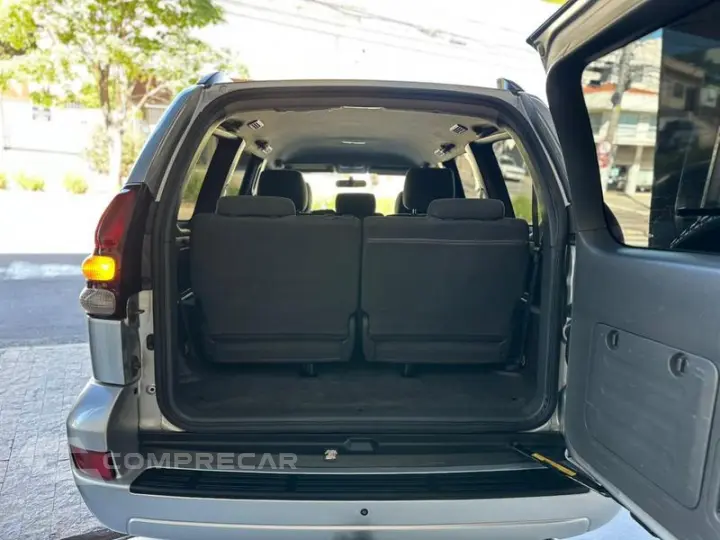 LAND CRUISER PR