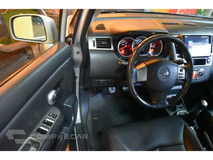 TIIDA 1.8 SL 16V FLEX 4P MANUAL