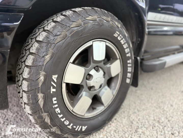 S10 2.4 MPFI Executive 4X2 CD 8V