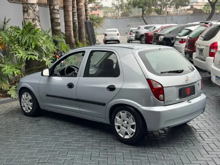 CELTA 1.0 MPFI VHC Spirit 8V