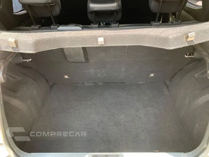 KWID Intense 1.0 Flex 12V 5p Mec.