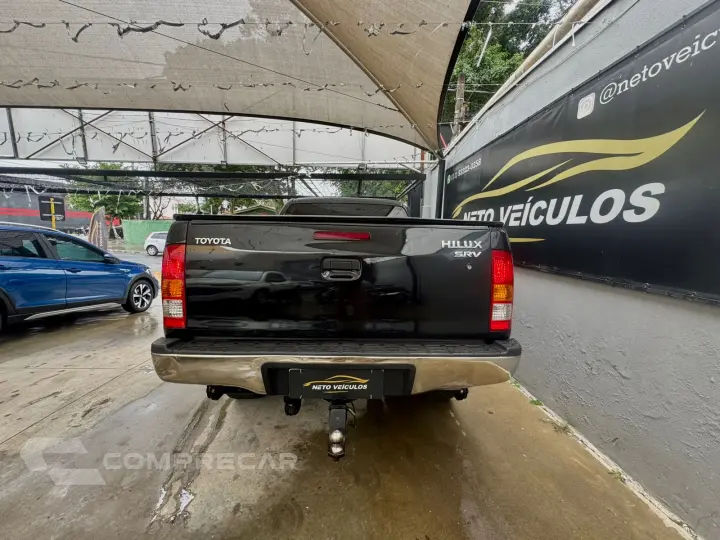 HILUX 2.4 4X4 8V