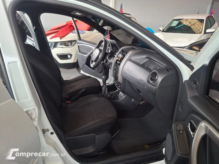 DUSTER 1.6 Expression 4X2 16V