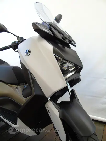 YAMAHA XMAX 250 CONNECTED ABS