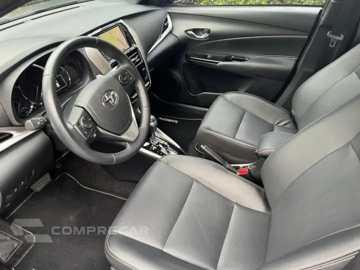 YARIS 1.5 16V XS Connect